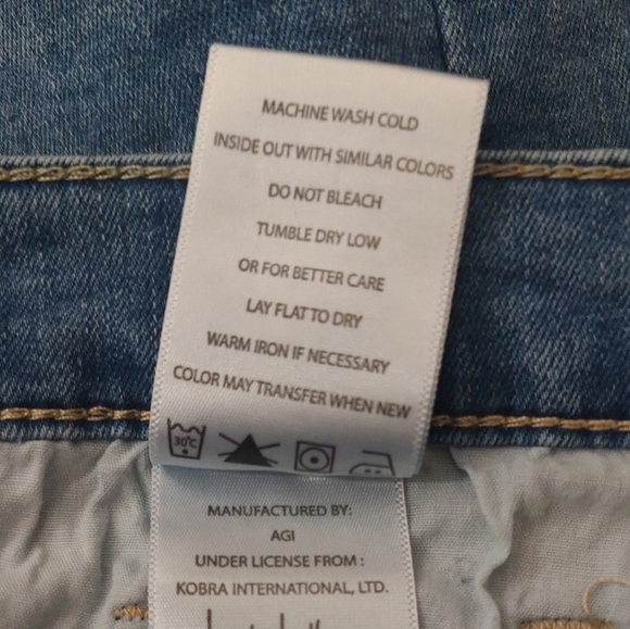 NICOLE Miller Cuffed Mid Rise Jean Shorts with Multi Color Pearls NWT Sz… - Picture 7 of 9